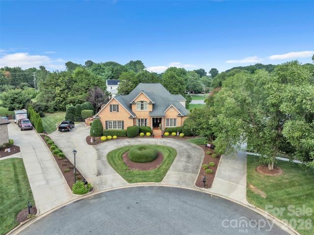 3759 Sand Wedge Drive, Gastonia, NC 28056