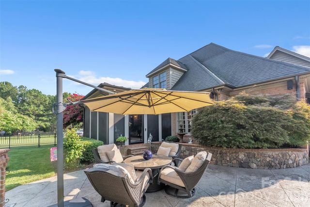 3759 Sand Wedge Drive, Gastonia, NC 28056