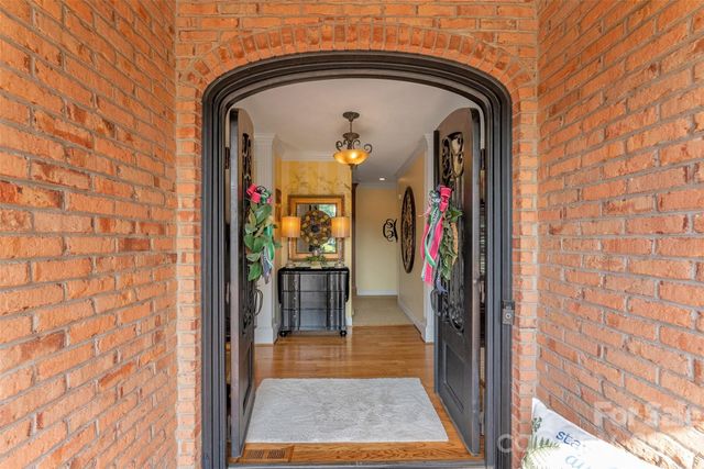 3759 Sand Wedge Drive, Gastonia, NC 28056