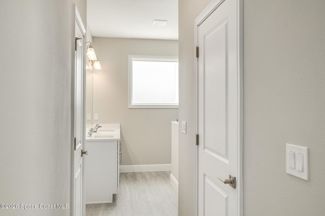 680 Londonderry Circle SE, Palm Bay, FL 32909
