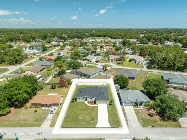 680 Londonderry Circle SE, Palm Bay, FL 32909