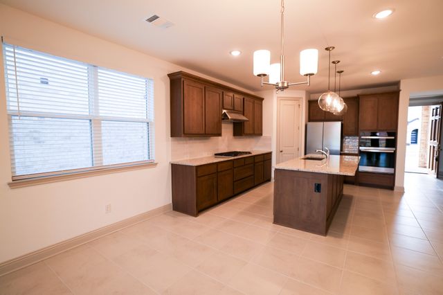 16868 Eastern Red Boulevard, Justin, TX 76247