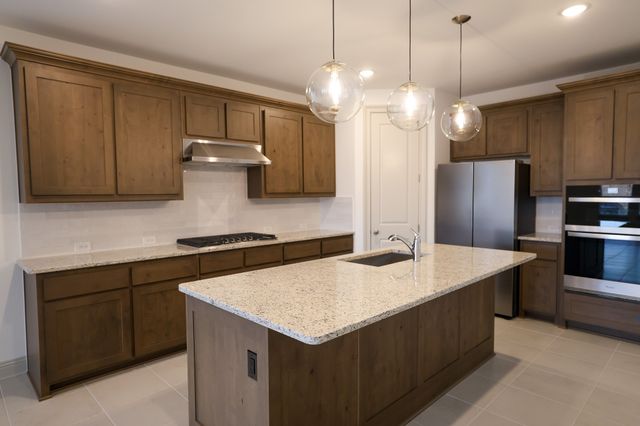 16868 Eastern Red Boulevard, Justin, TX 76247