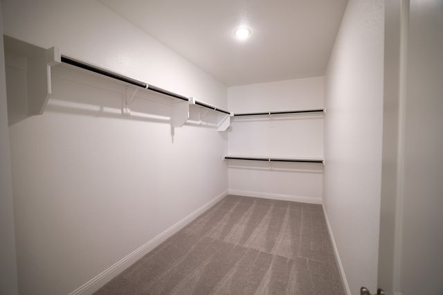 16868 Eastern Red Boulevard, Justin, TX 76247