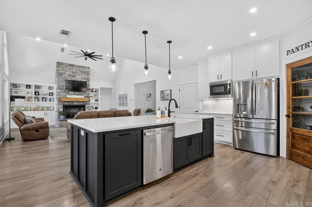 25573 S Springlake Road, Hensley, AR 72065