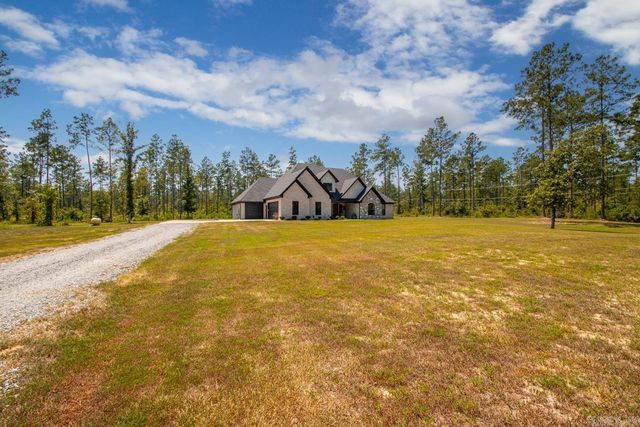 25573 S Springlake Road, Hensley, AR 72065