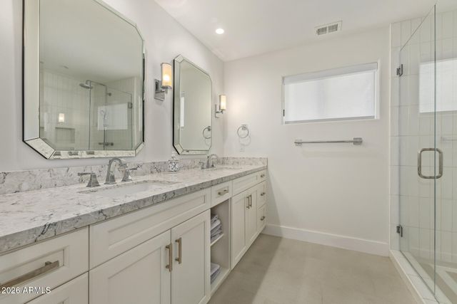 5635 E LINCOLN Drive 54, Paradise Valley, AZ 85253