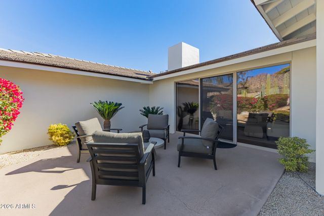 5635 E LINCOLN Drive 54, Paradise Valley, AZ 85253