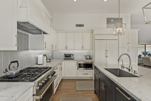 5635 E LINCOLN Drive 54, Paradise Valley, AZ 85253