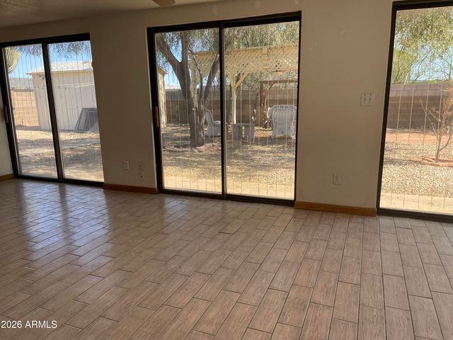 14555 S ACAPULCO Road, Arizona City, AZ 85123