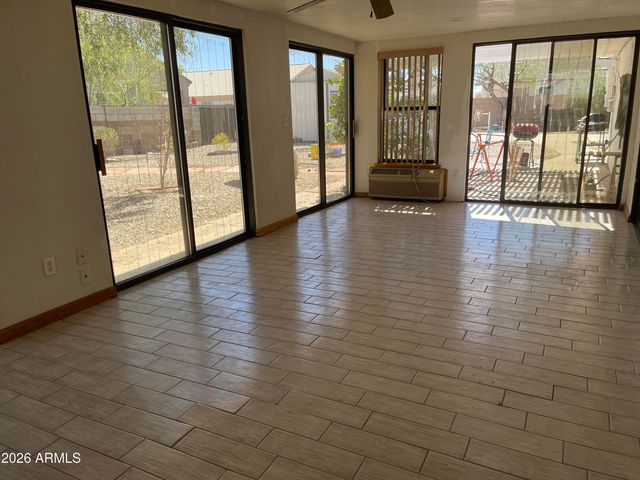 14555 S ACAPULCO Road, Arizona City, AZ 85123