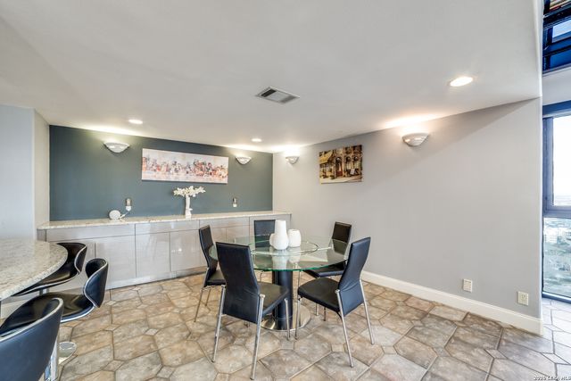 7701 Wurzbach Rd Apt 2303, San Antonio, TX 78229