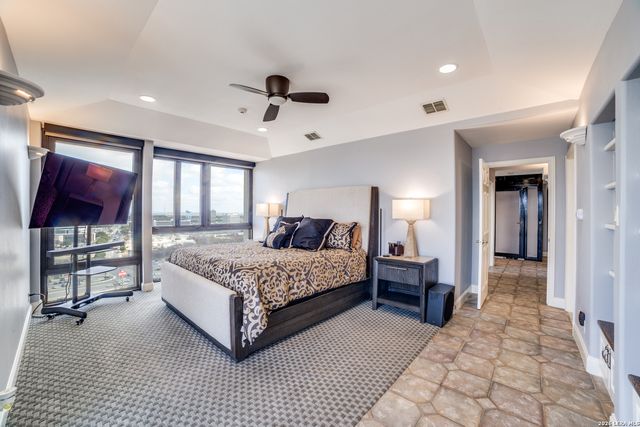 7701 Wurzbach Rd Apt 2303, San Antonio, TX 78229