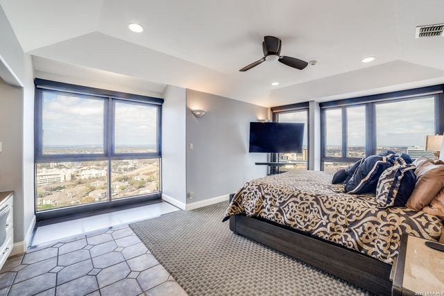 7701 Wurzbach Rd Apt 2303, San Antonio, TX 78229