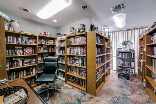 7701 Wurzbach Rd Apt 2303, San Antonio, TX 78229