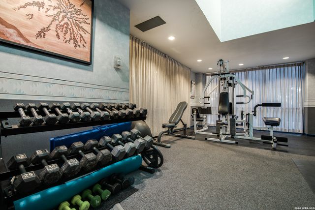 7701 Wurzbach Rd Apt 2303, San Antonio, TX 78229