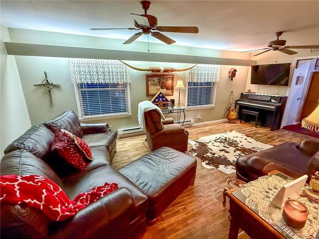 203 E Butler Street, Yates Center, KS 66783