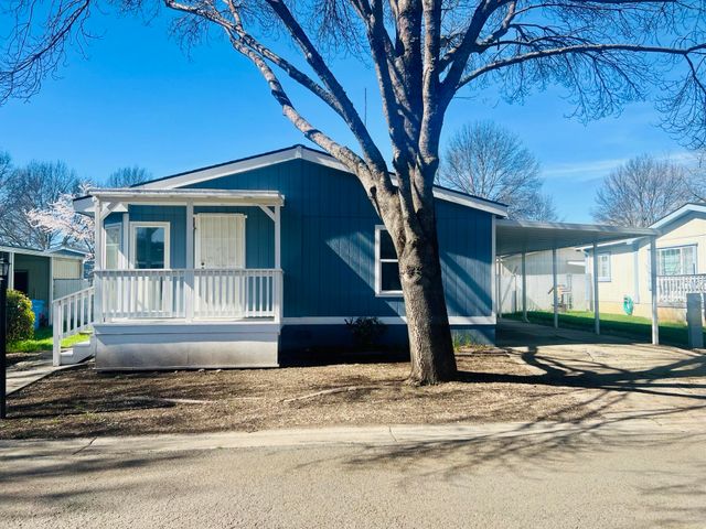 633 E Archwood Drive UNIT 43, Eagle Point, OR 97524