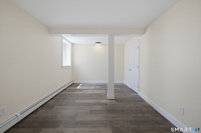 8 Cedar Drive, North Stonington, CT 06359