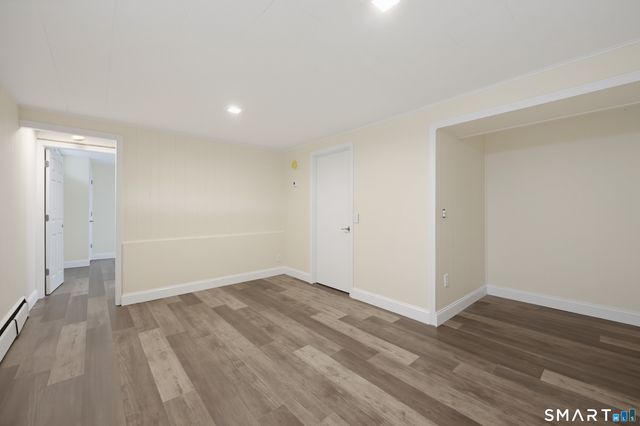 8 Cedar Drive, North Stonington, CT 06359