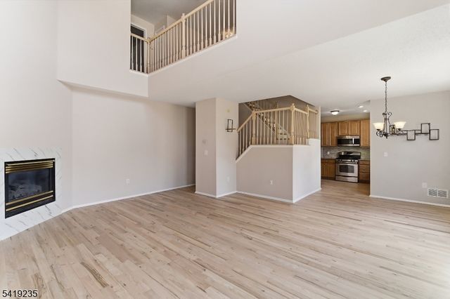 78 Wildflower Ln, Morris Twp., NJ 07960