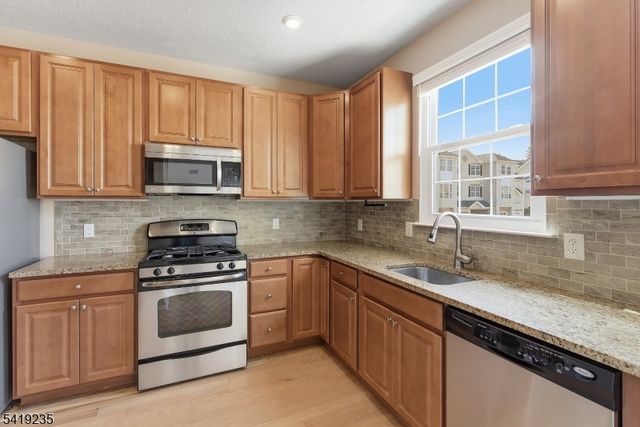 78 Wildflower Ln, Morris Twp., NJ 07960