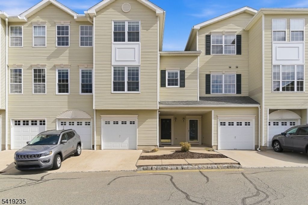 78 Wildflower Ln, Morris Twp., NJ 07960