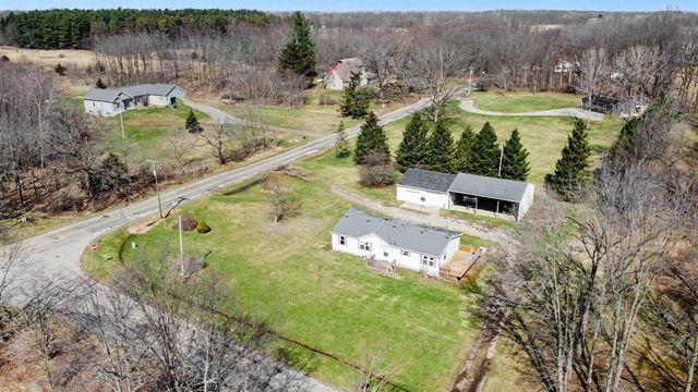 21502 26 Mile Road, Olivet, MI 49076