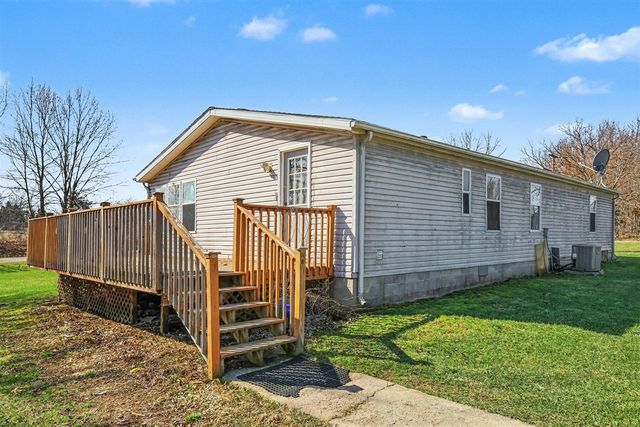 21502 26 Mile Road, Olivet, MI 49076