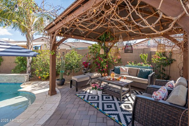 19699 E APRICOT Lane, Queen Creek, AZ 85142