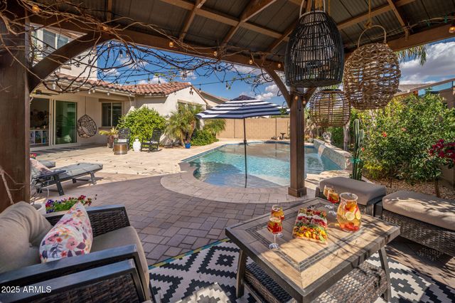 19699 E APRICOT Lane, Queen Creek, AZ 85142