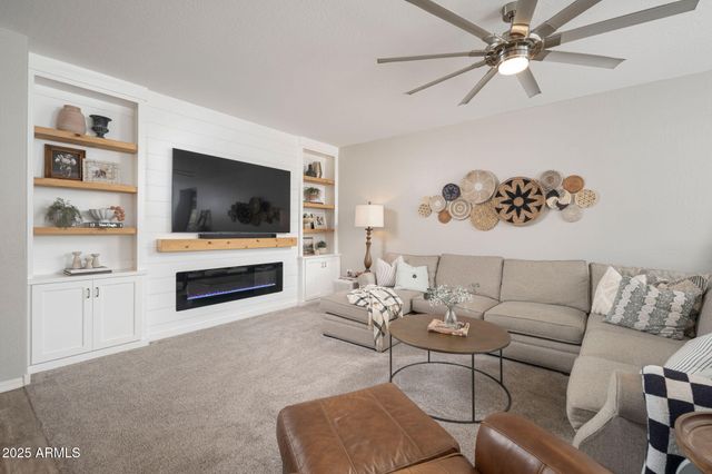 19699 E APRICOT Lane, Queen Creek, AZ 85142