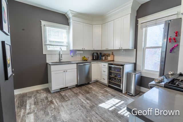 457 James Avenue Se, City Of Grand Rapids, MI 49503