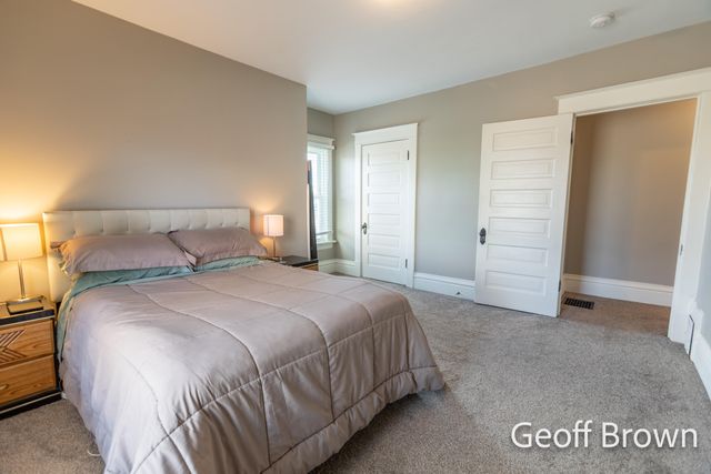 457 James Avenue Se, City Of Grand Rapids, MI 49503