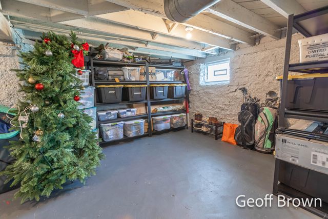 457 James Avenue Se, City Of Grand Rapids, MI 49503