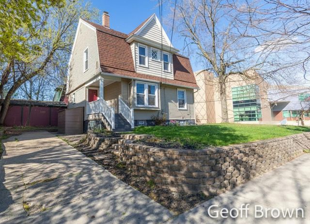 457 James Avenue Se, City Of Grand Rapids, MI 49503