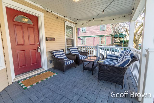 457 James Avenue Se, City Of Grand Rapids, MI 49503