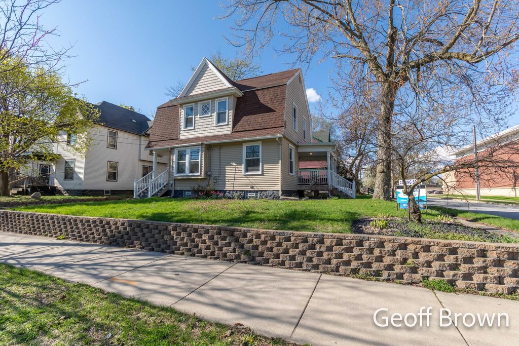 457 James Avenue Se, City Of Grand Rapids, MI 49503