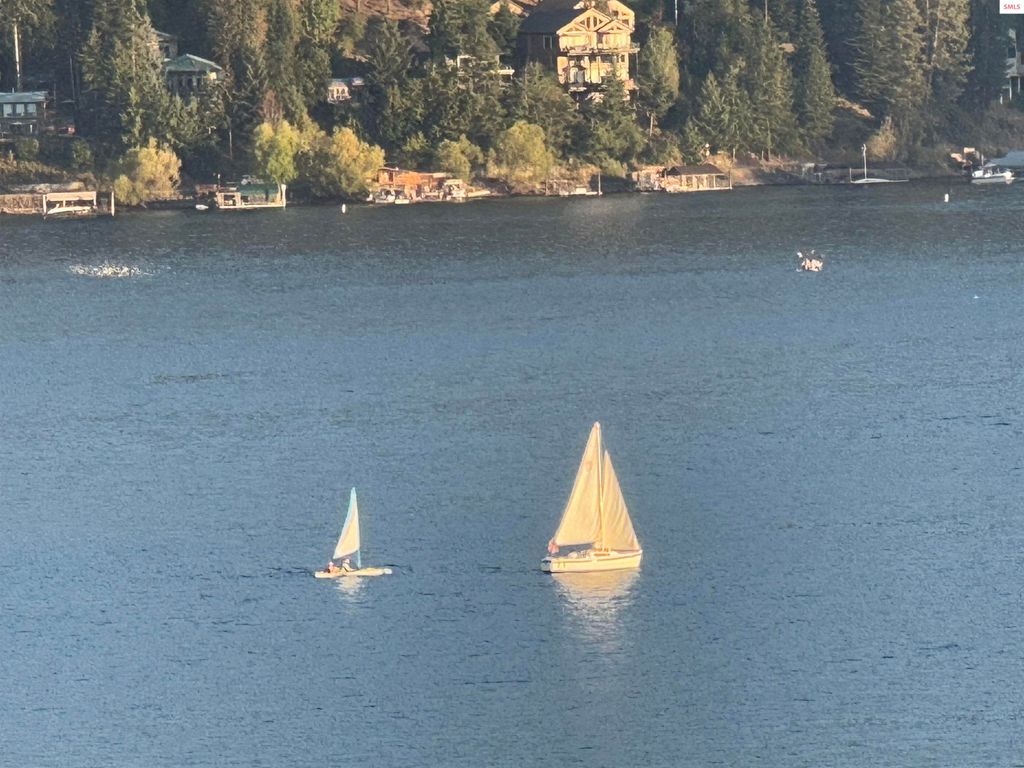 10536 N Lakeview Dr, Hayden, ID 83835 photo 6