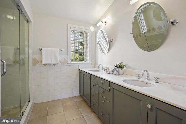 8012 HAMPDEN LANE, Bethesda, MD 20814