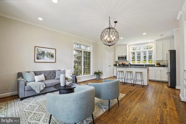 8012 HAMPDEN LANE, Bethesda, MD 20814