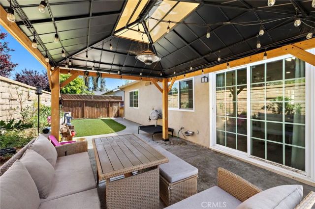 21155 Larchmont, Lake Forest, CA 92630