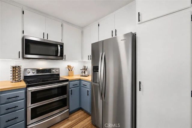 21155 Larchmont, Lake Forest, CA 92630