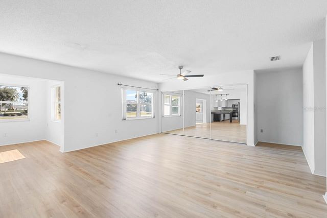 2214 HIGHCLERE CIRCLE 6, Sun City Center, FL 33573