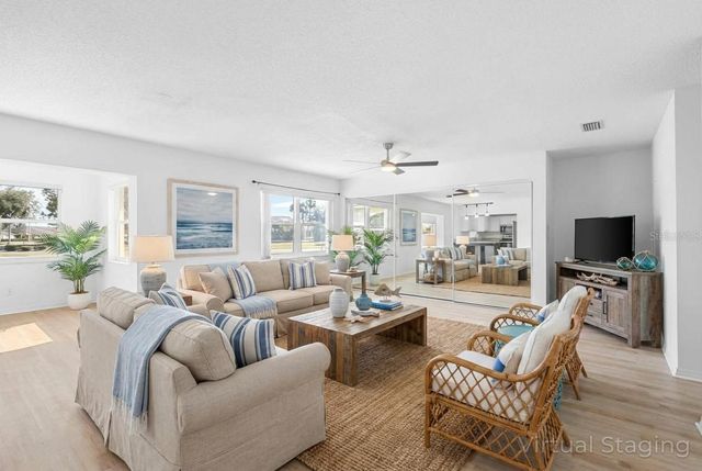 2214 HIGHCLERE CIRCLE 6, Sun City Center, FL 33573