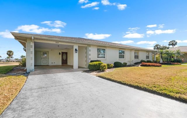2214 HIGHCLERE CIRCLE 6, Sun City Center, FL 33573