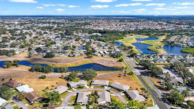 2214 HIGHCLERE CIRCLE 6, Sun City Center, FL 33573