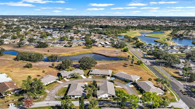 2214 HIGHCLERE CIRCLE 6, Sun City Center, FL 33573