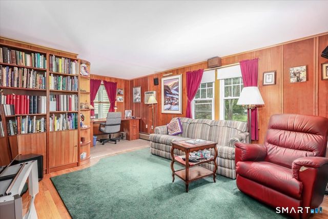 50 Obtuse Road North, Brookfield, CT 06804