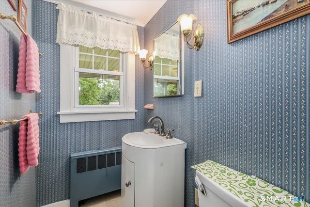 50 Obtuse Road North, Brookfield, CT 06804